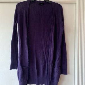 Woman Small Purple Cardigan side Pocket